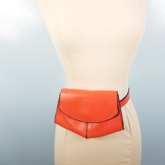 Orange Fanny pack - Picture 2 of 5